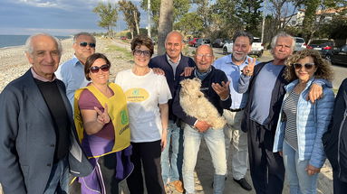 Legambiente Co-Ro, ripulito tratto di spiaggia fra Galderate e Torre Pinta