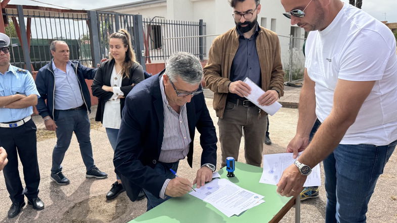 Scuola primaria di Lattughelle, a Cassano Jonio consegnati i lavori