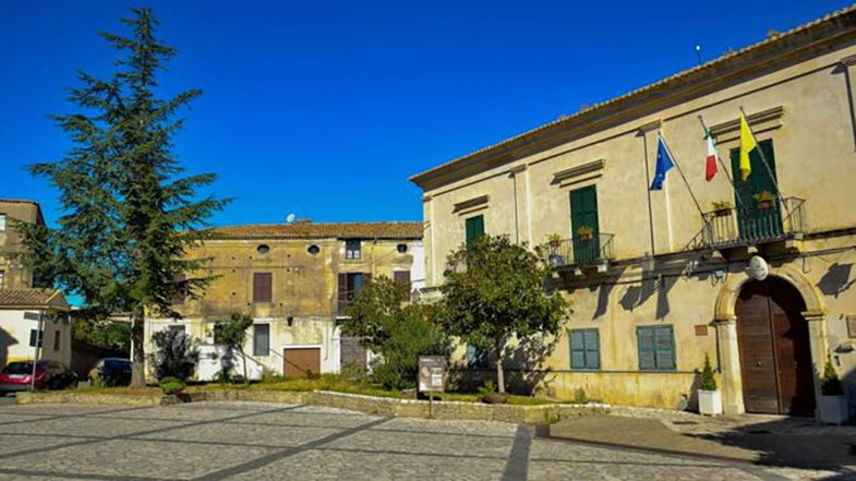 Le Lampare spiegano le ragioni della protesta in occasione del consiglio comunale