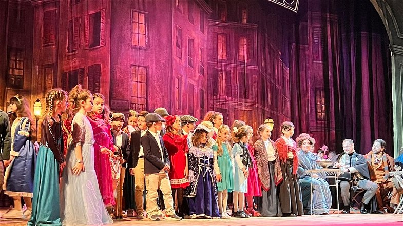 Gli studenti dell'Erodoto portano in scena al teatro Rendano La Bohème di Puccini 