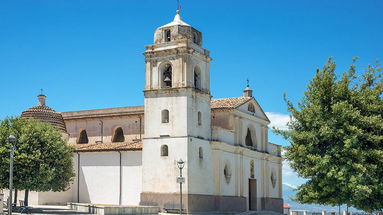 La quarta edizione dell'Infiorata colorerà San Giorgio Albanese 