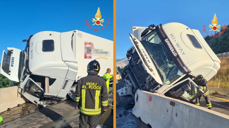 Si ribalta TIR in autostrada e finisce contro lo spartitraffico: paura a Morano calabro