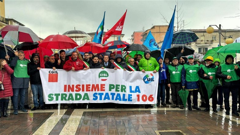 Nuova Sibari-Co-Ro esultano i sindacati: «Risultato storico da Vertenza Calabria»