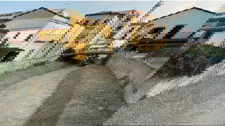 Cariati, in corso la pulizia dei torrenti