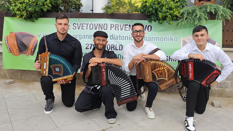 La Calabria trionfa in Slovenia al Campionato Mondiale di Organetto e Fisarmonica Diatonica