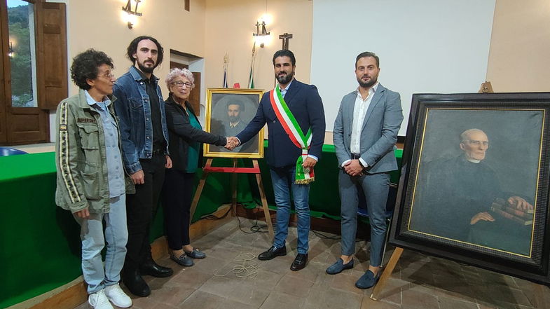 Donati alla comunità moranese i ritratti storici di Nicola Leone e Vincenzo Severini