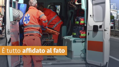 Morti a causa delle ambulanze del 118 non medicalizzate? «Un medico fa le stesse cose di un infermiere»