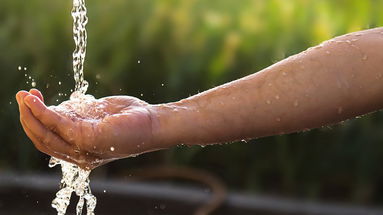 Cariati, l'acqua non è potabile da agosto «ma l'ordinanza del sindaco arriva con più di un mese di ritardo»