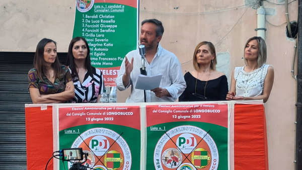 La mensa scolastica a Longobucco non parte, strali sul sindaco Pirillo