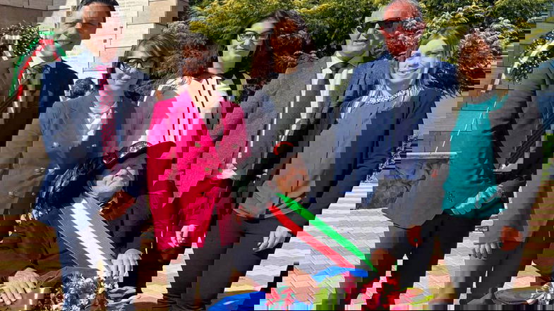 Laino Castello in festa per Zio Francesco: ha spento 100 candeline