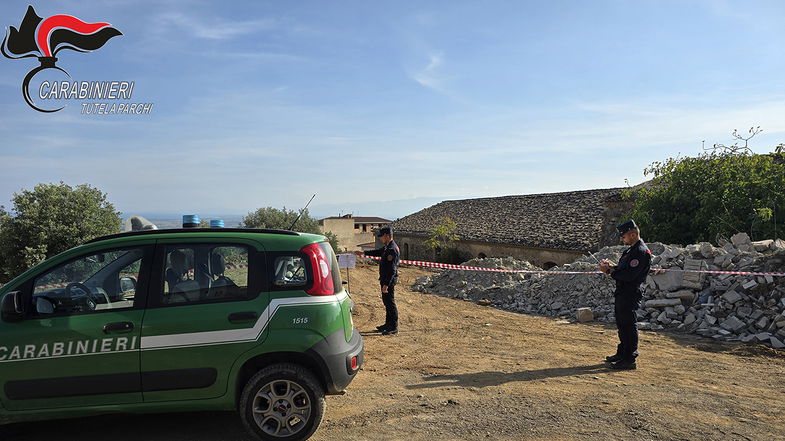 Francavilla Marittima, sequestrata area adiacente al Municipio divenuta 