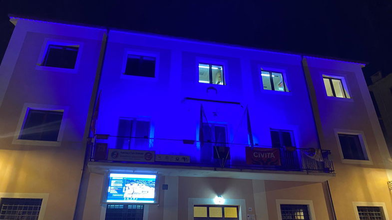 Il Palazzo Comunale di Civita si illumina di blu per il diabete