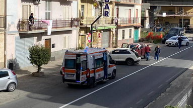 Ennesimo incidente sulla Statale 106 a Toscano: due feriti