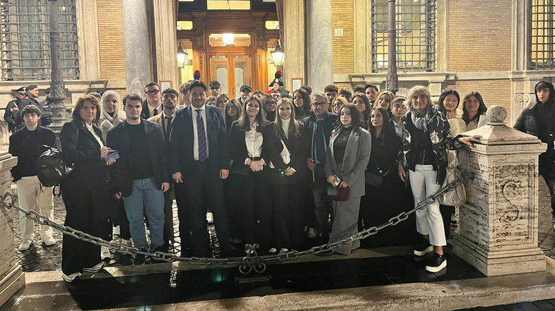 Cittadinanza attiva e consapevole, gli studenti del “Palma Green Falcone Borsellino” in visita al Senato