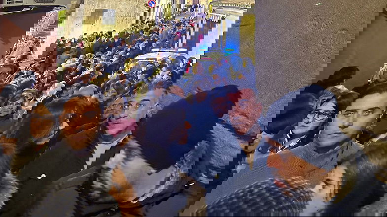 Fiume di visitatori nel centro storico di Cassano per la terza edizione del Presepe vivente