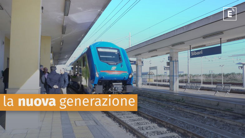 Ammodernamento trasporti: consegnato a Sibari il settimo dei treni ibridi per la Regione