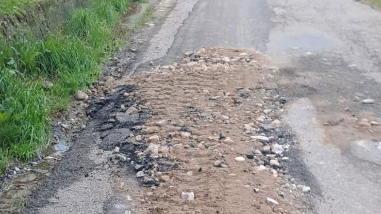 Strade dissestate sul territorio di Altomonte: i cittadini chiedono il regolare ripristino 