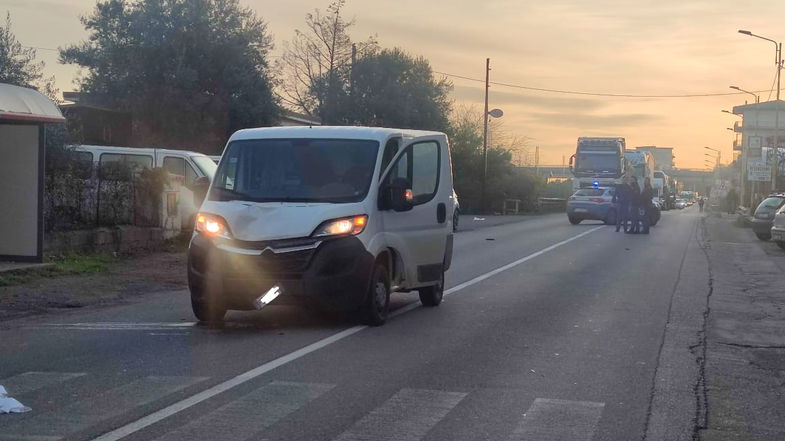 Tragico incidente sulla SS106 a Toscano: muore una donna