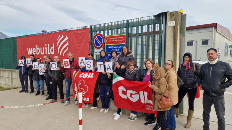 Protesta lavoratori mensa del Terzo Megalotto: raggiunto un accordo