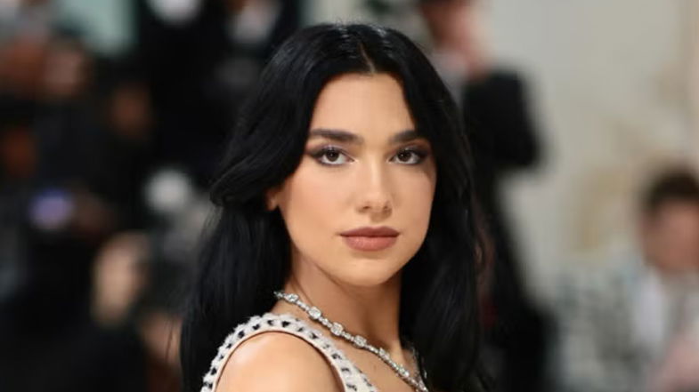 Dua Lipa in Calabria per visitare le comunità arbereshe: parola di chef Mazzei!