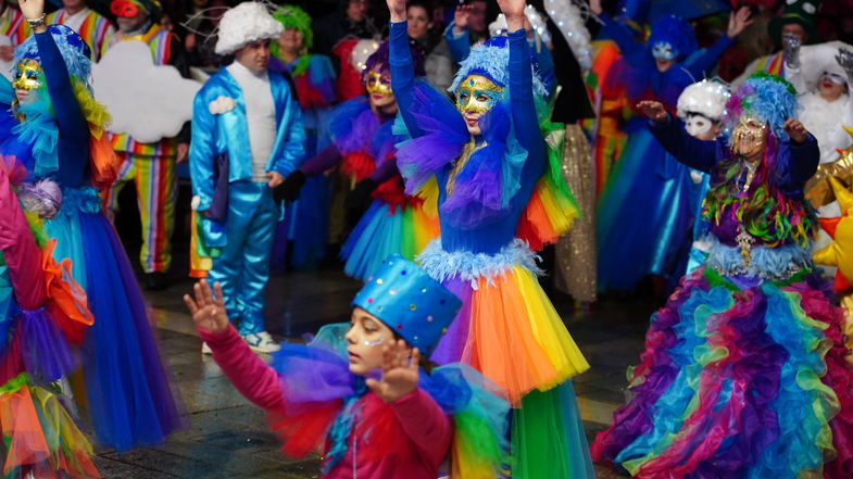 Carnevale Castrovillari 2025, domani la prima sfilata 