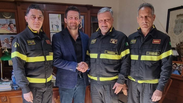 Il comandante provinciale dei Vigili del Fuoco in visita al distaccamento di Corigliano-Rossano