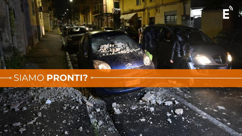 Tremano i Campi Flegrei, in caso di evacuazione la Calabria accoglierà gli sfollati di Bagnoli e Boscoreale