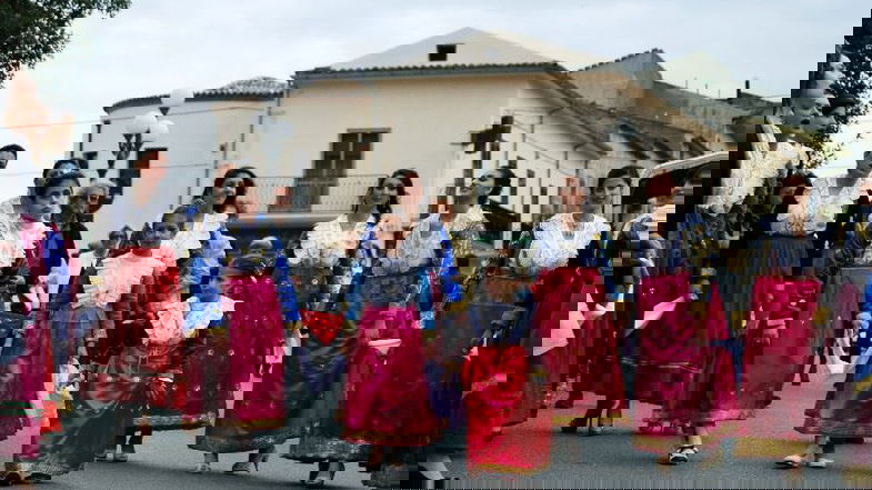 Frascineto si prepara a vivere le Vallje: domani una giornata tra tradizione, identità e condivisione