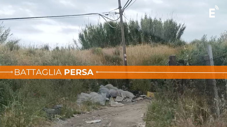 Schiavonea, degrado a pochi passi dal lungomare. I cittadini: «Siamo sfiduciati» | VIDEO