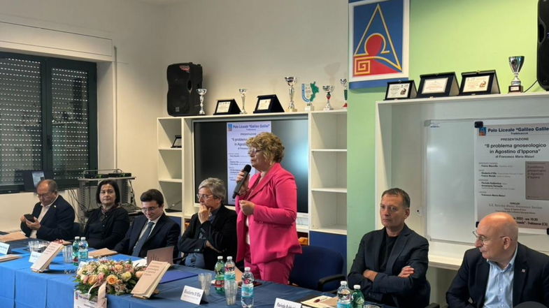 Al Polo Liceale di Trebisacce presentato il libro 