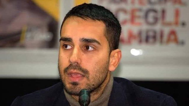 Occupazione, Tavernise (M5S): «Altro che boom occupazionale, i giovani fuggono»