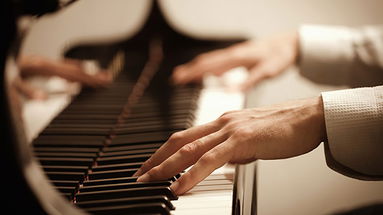 A Co-Ro l'esibizione della pianista Sara Cianciullo per 