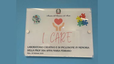 Inaugurata al liceo di Cariati-Mirto un'aula-laboratorio dedicata alla memoria della docente Ferraro