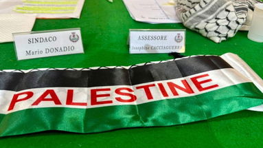Morano Calabro si schiera per la pace e riconosce lo Stato di Palestina
