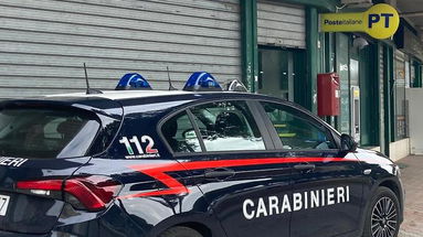 Donna incinta in fila all'Ufficio postale aggredita da un uomo 
