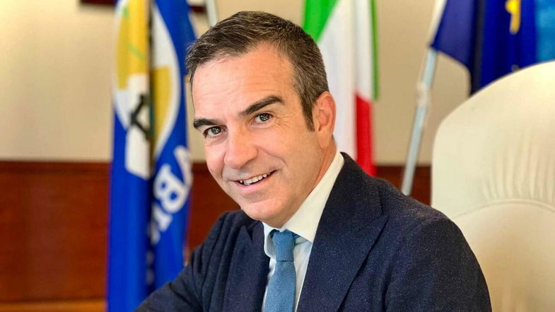 Straface: «Premiato il lavoro straordinario per la Calabria»
