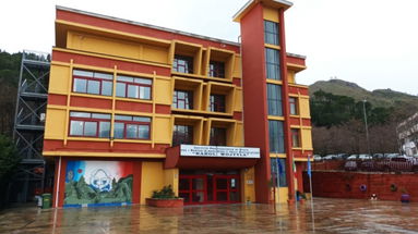 La scuola che non ti aspetti: una mano tesa a sostegno dei diplomati