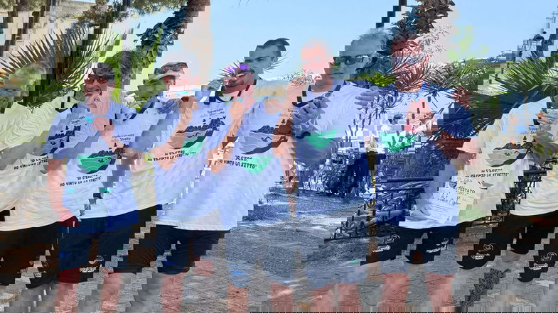 Tutti e cinque i nuotatori di Co-Ro hanno conquistato lo Stretto di Messina
