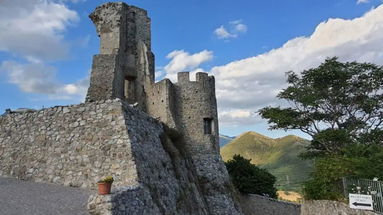 Notte Romantica 2025, Morano celebra l'amore al Castello Normanno-Svevo