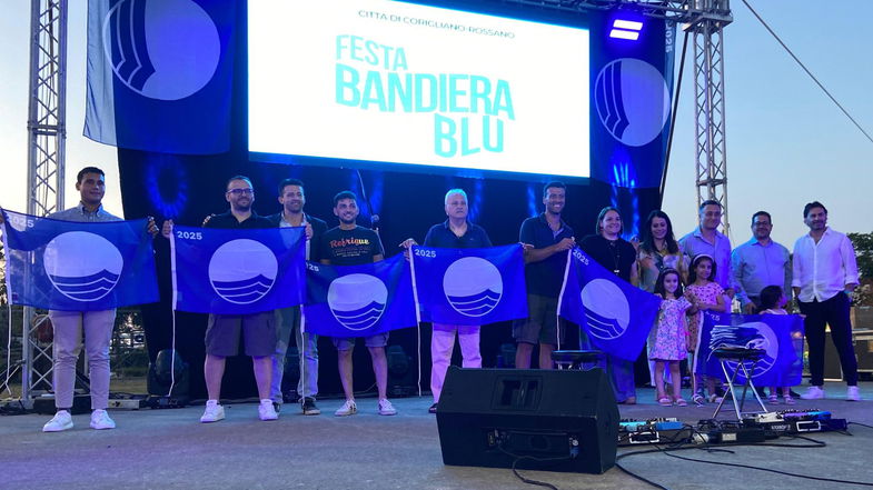 Consegnate ufficialmente le Bandiere Blu agli stabilimenti balneari della Città