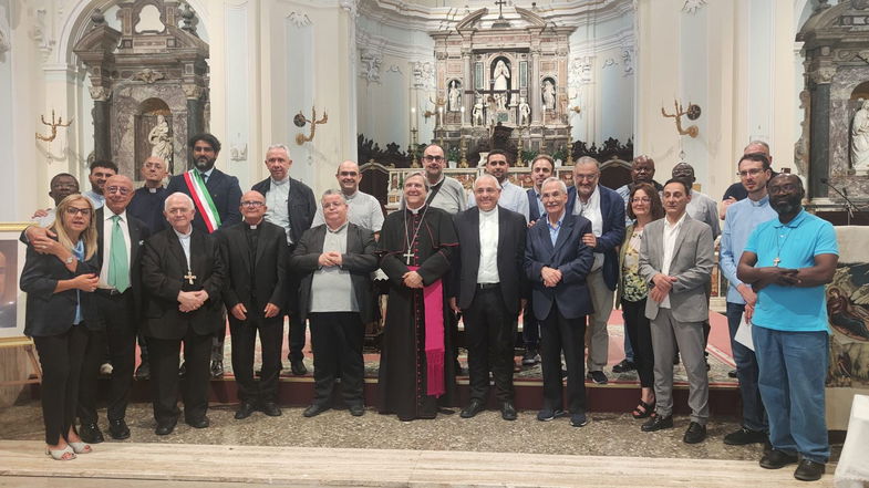 Terminata la fase diocesana della causa di beatificazione di don Carlo De Cadorna