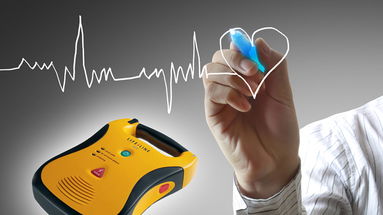 Sicurezza sul lavoro, Uila spiega agli operai agricoli come usare il defibrillatore