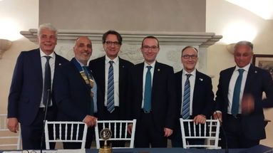 Passaggio del collare al Rotary Club Rossano Bisantium: Pasquale Di Vico è il nuovo Presidente 