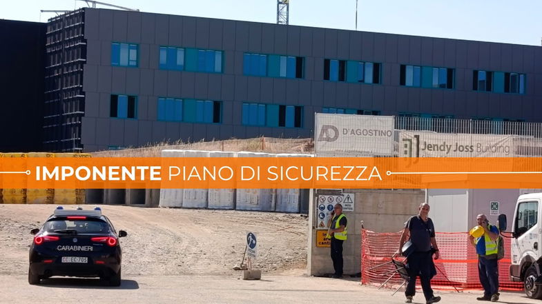 Maxi dispiegamento di forze dell’ordine nel cantiere del Nuovo Ospedale
