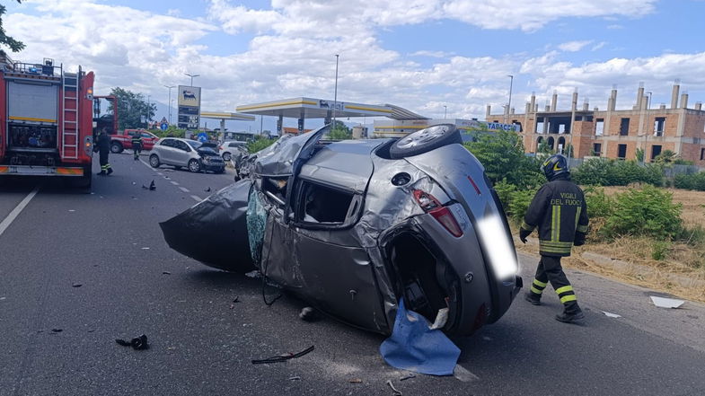 Nuovo grave incidente sulla 106: l’ennesimo in pochi giorni