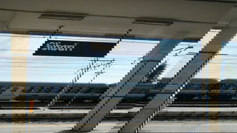 Abate diffida Trenitalia a ripristinare il servizio dell'Alta Velocità con il Frecciargento