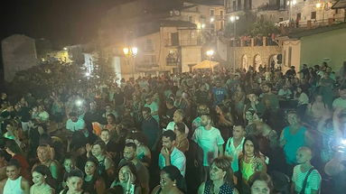 Fiume di gente a Cropalati per la Sagra della Patata 