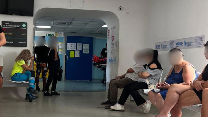 La politica nasconde il fallimento della sanità locale dietro il paravento del nuovo ospedale