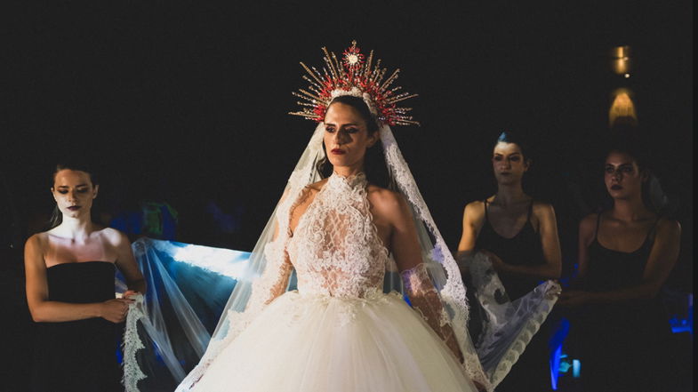 La moda di Elio Guido incanta “La Notte della Fenice”